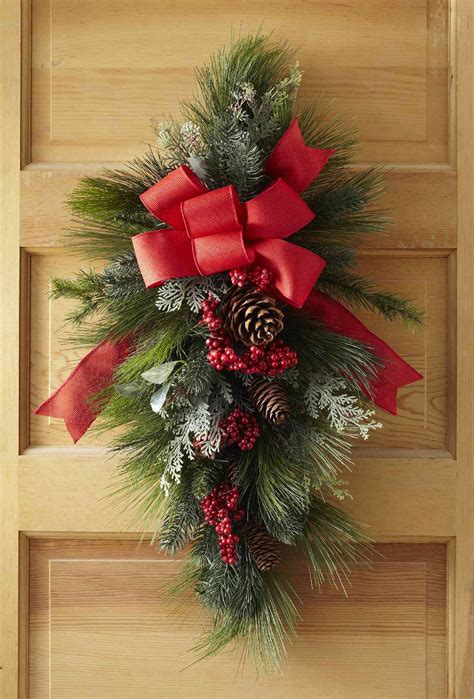 christmas swag wreath